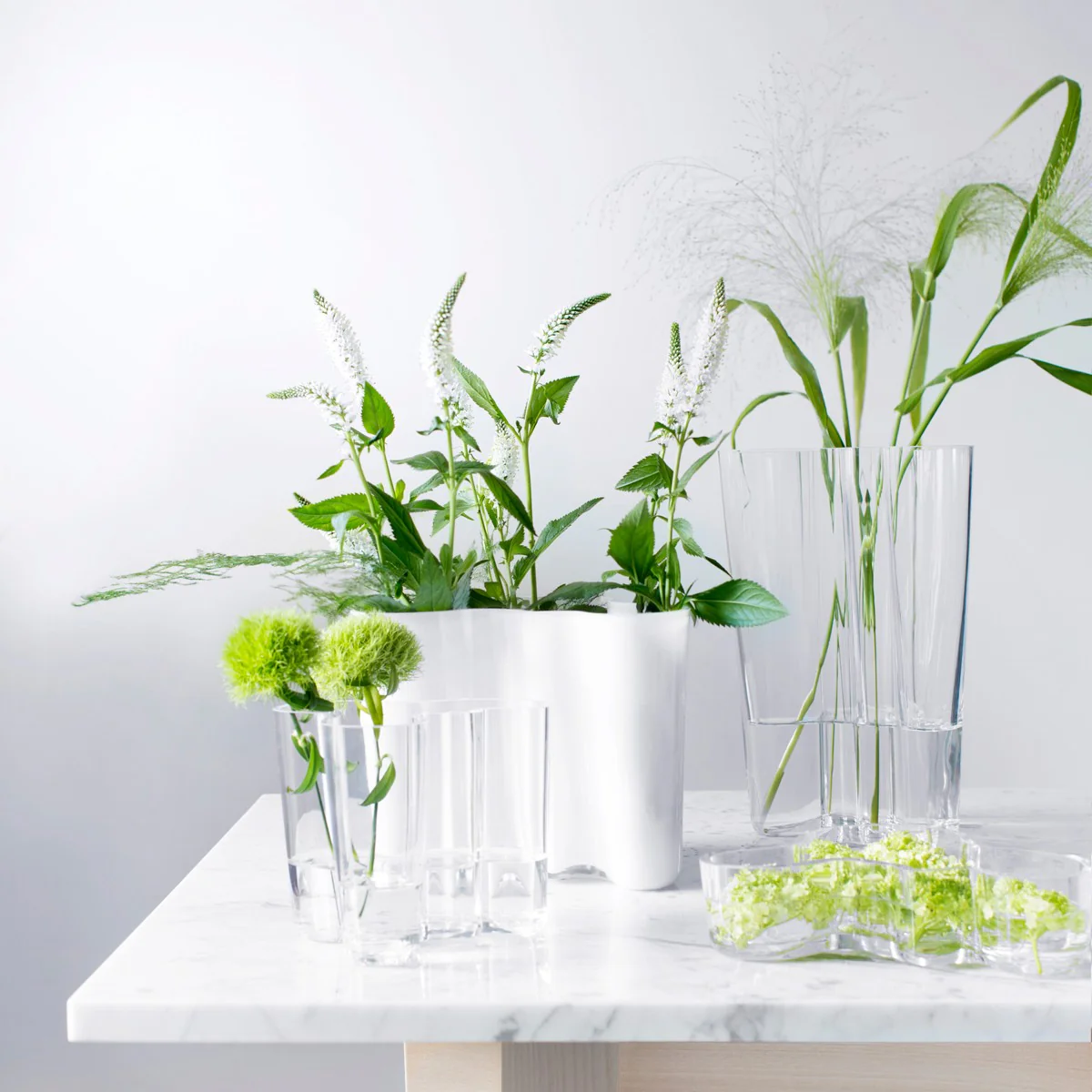 iittala Aalto Finlandia Clear Vase - 10" - Image 4