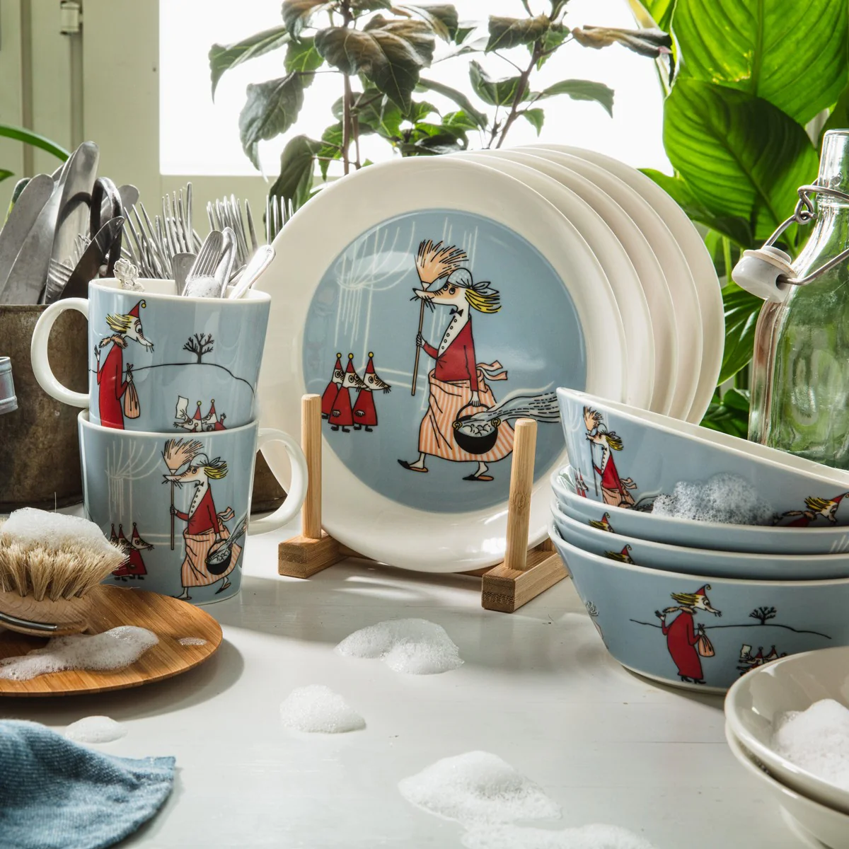 Arabia Moomin Fillyjonk Plate - Image 3
