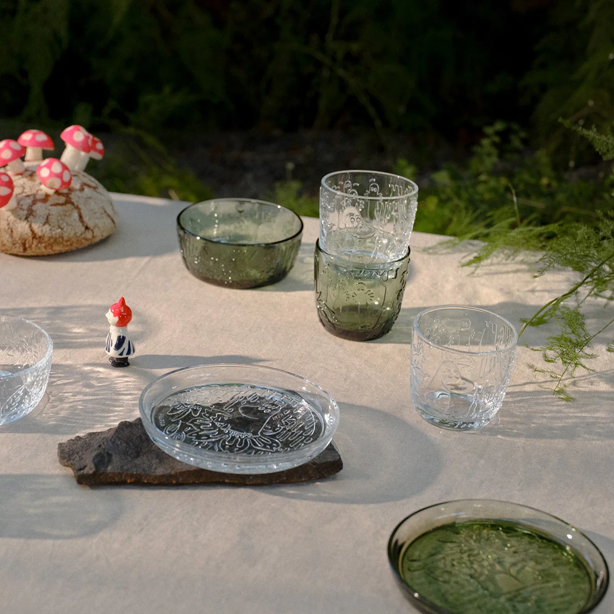 Arabia Moomin Mystical Forest Pine Green Glass Snack Plate - Image 4
