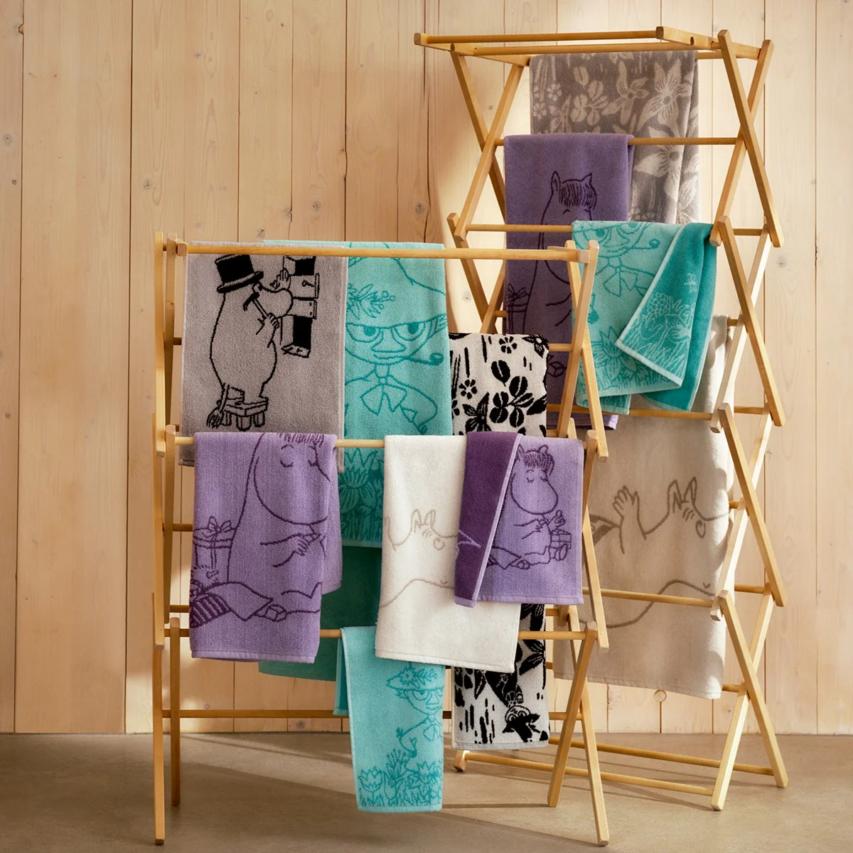 Arabia Moomin Moomintroll Off White / Beige Guest Towel - Image 3