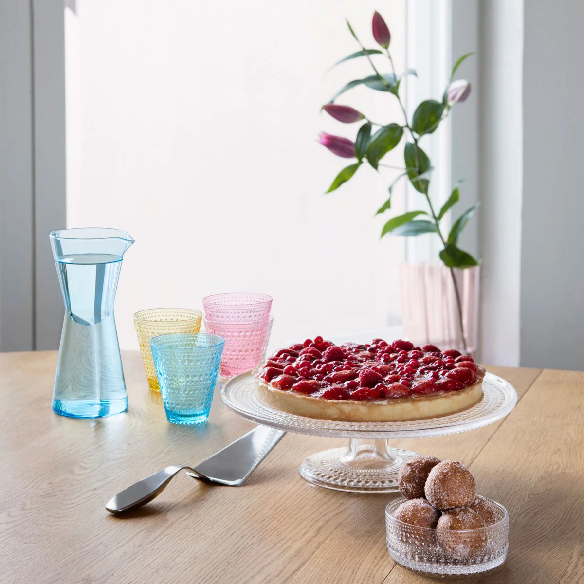 iittala Kastehelmi Clear Small Cake Stand - Image 3