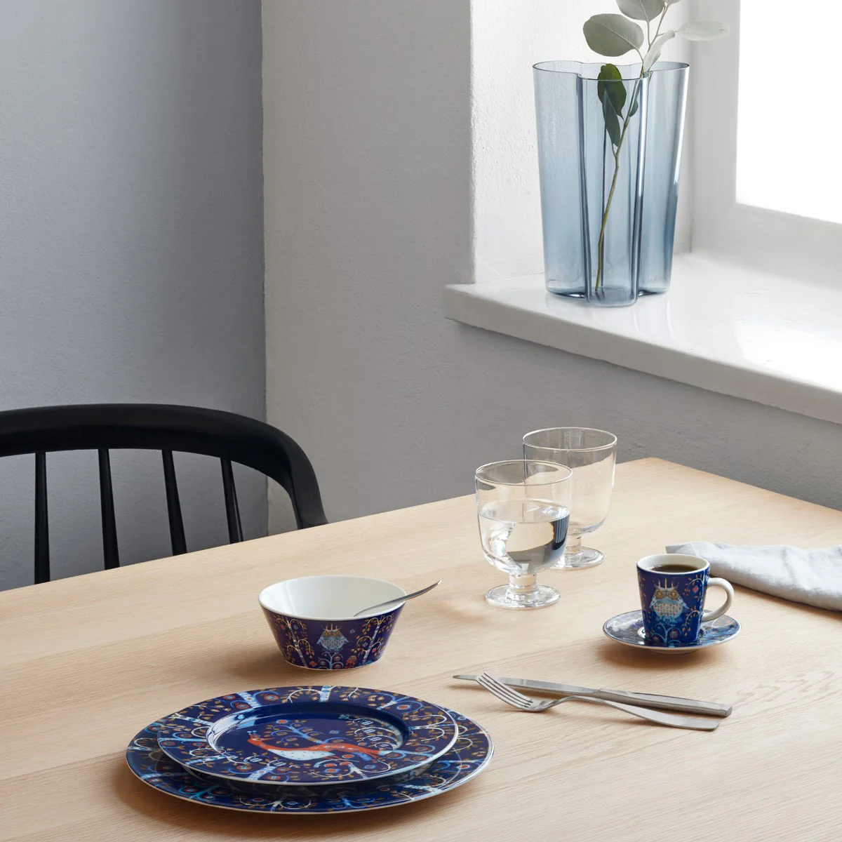 iittala Taika Blue 4-Piece Dinnerware Set - Image 2