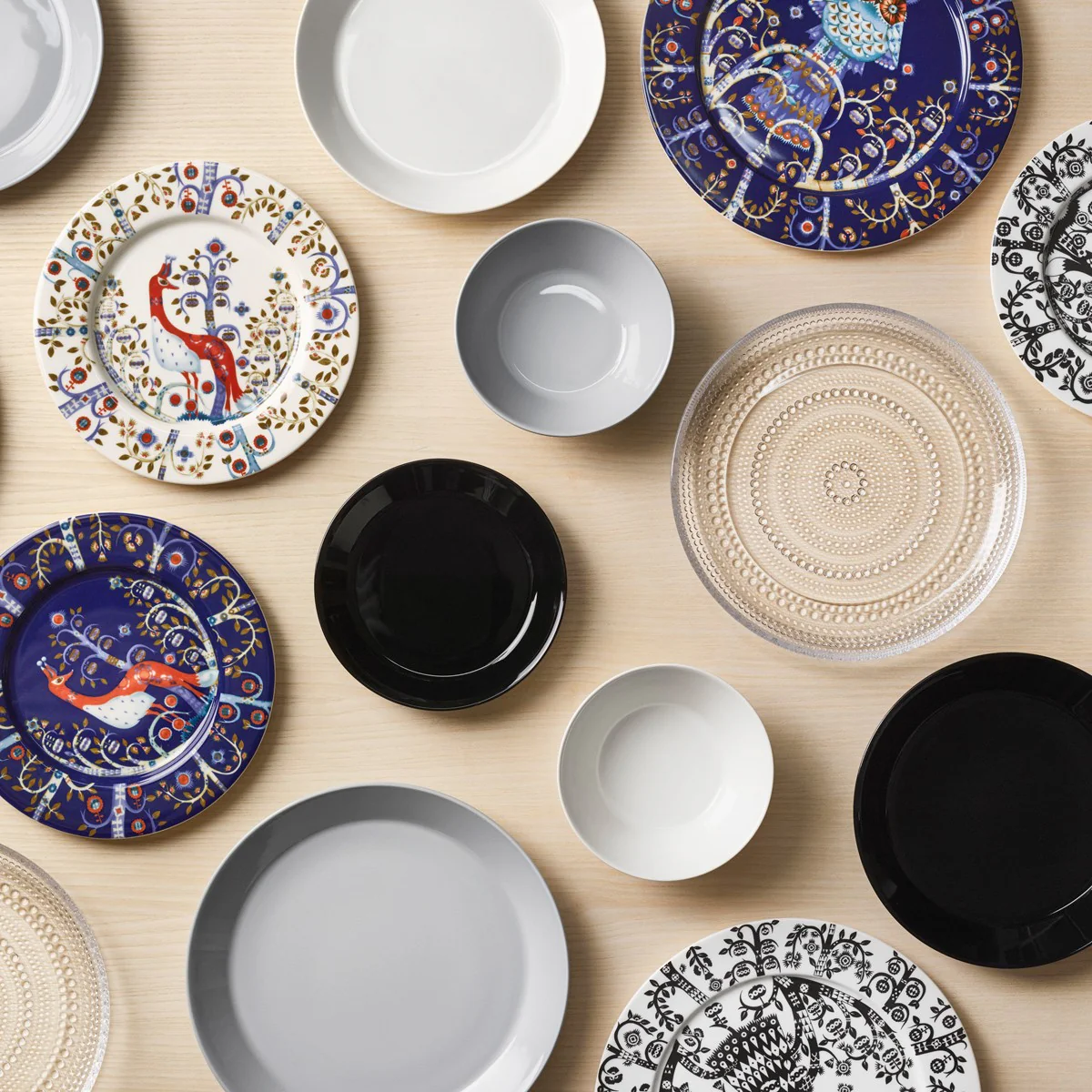iittala Taika Blue Salad Plate - Image 5