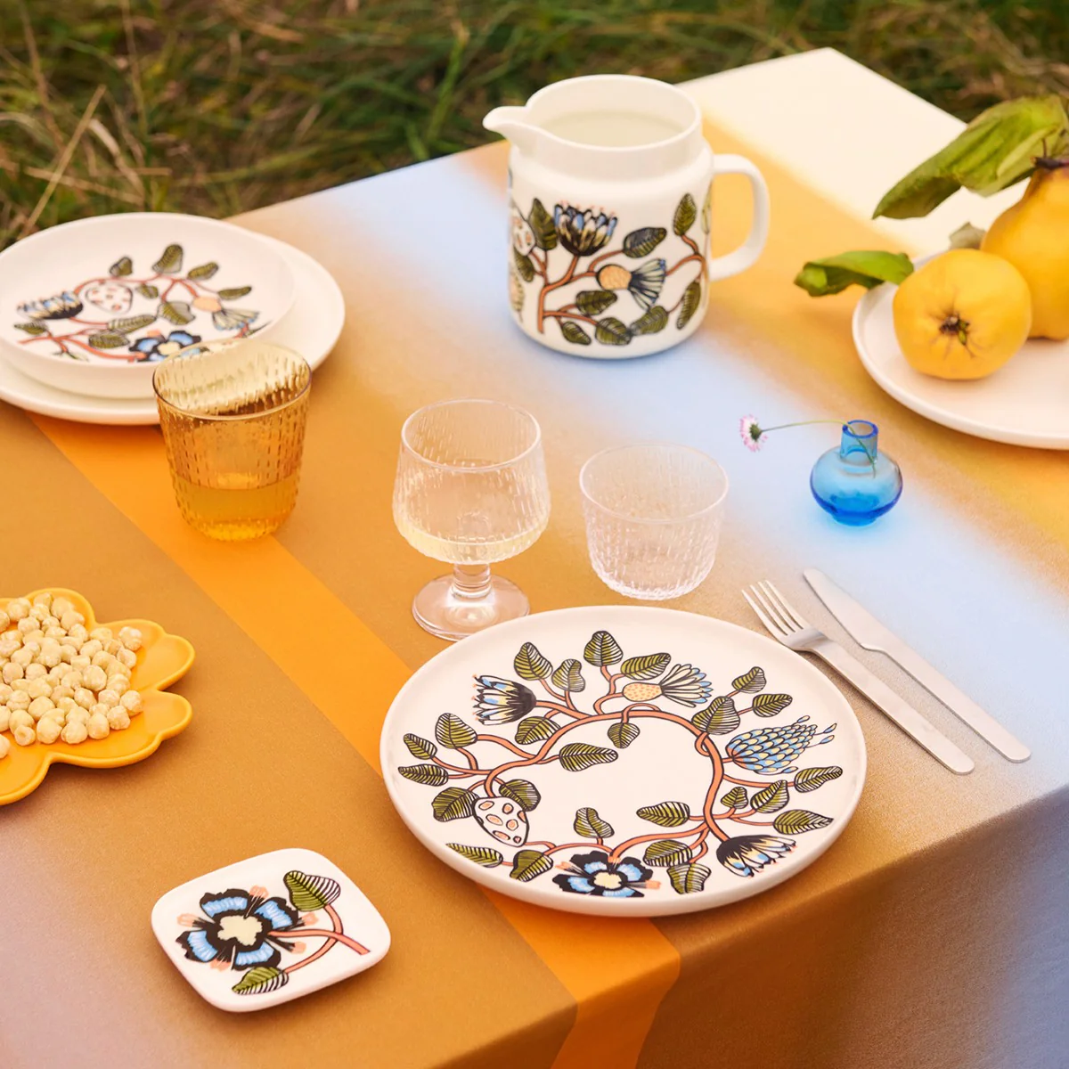 Marimekko Syksy Honey Large Glass Tumblers - Set of 2 - Image 2