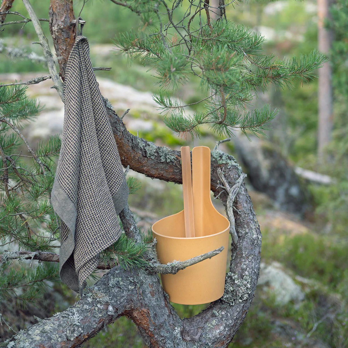 Rento Pisara Natural Speckled Brown Sauna Bucket - Image 4