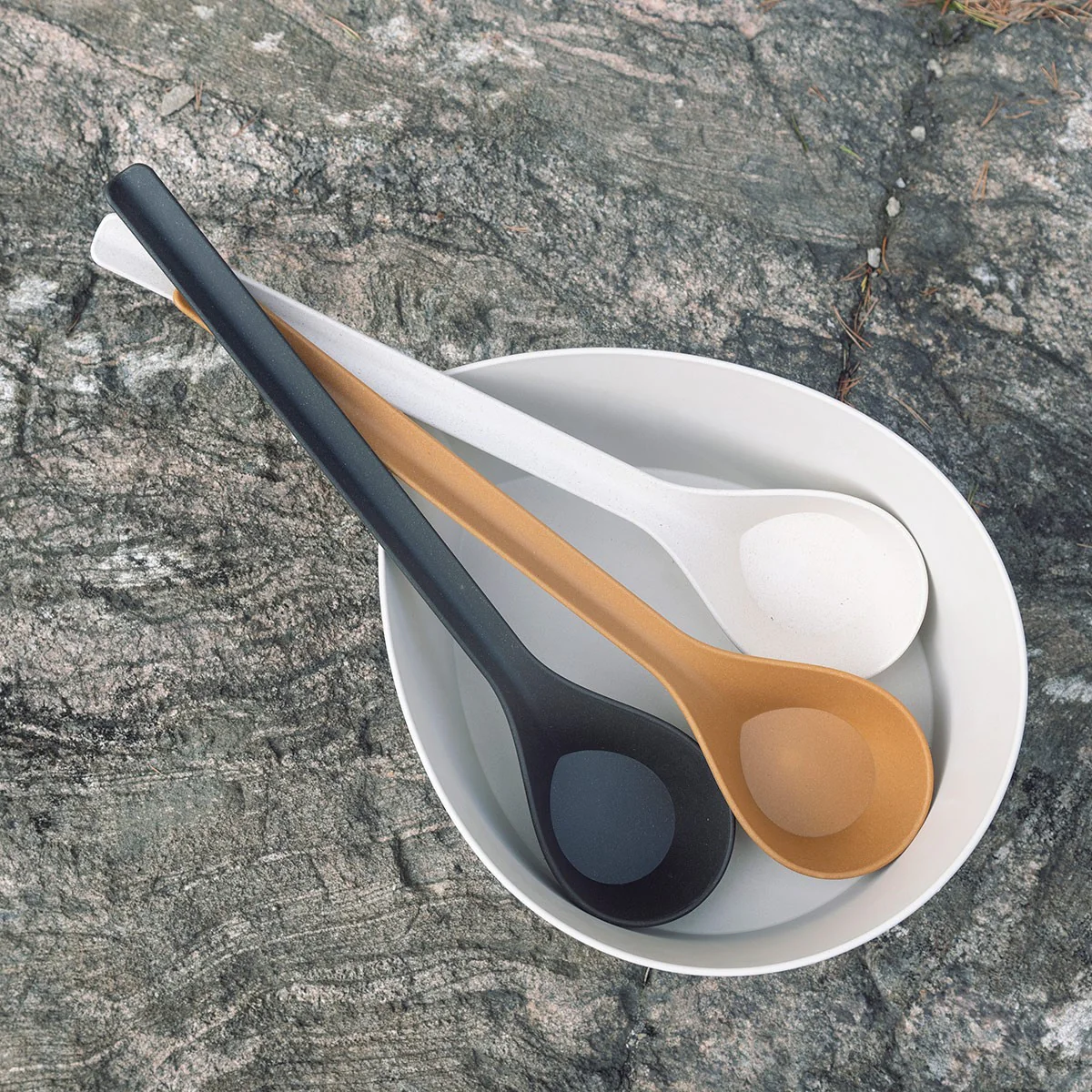 Rento Pisara Natural Speckled Brown Sauna Bucket & Ladle Set - Image 4
